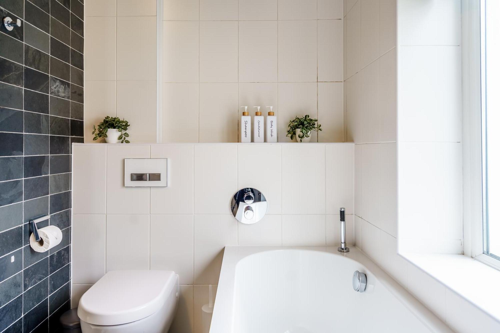 Inspohome Pontcanna Haven 2-Bed House Garden Netflix Games Freeparking Cardiff Bagian luar foto