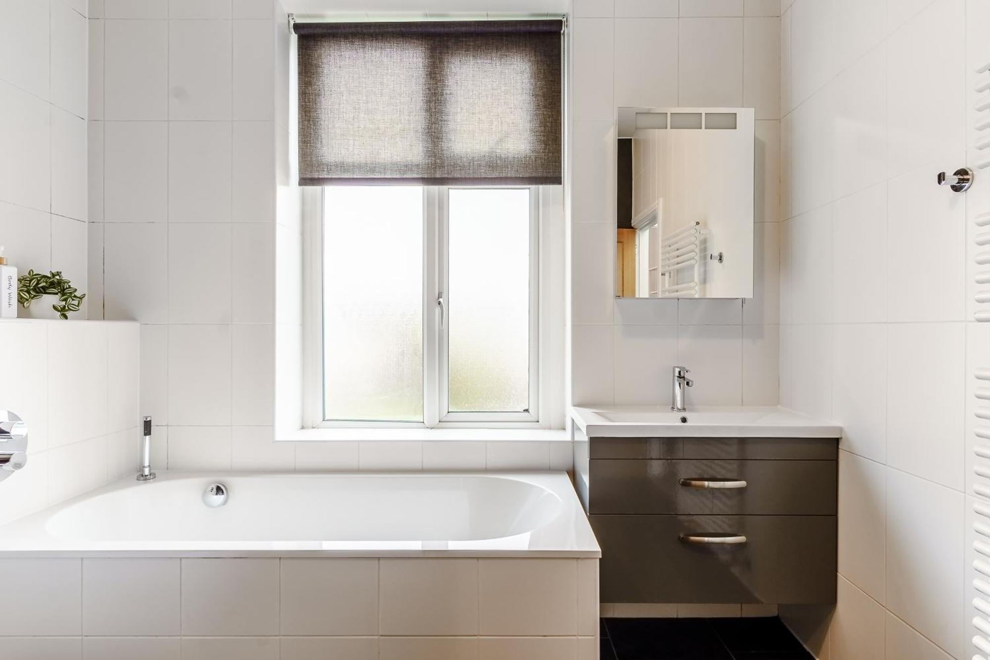Inspohome Pontcanna Haven 2-Bed House Garden Netflix Games Freeparking Cardiff Bagian luar foto